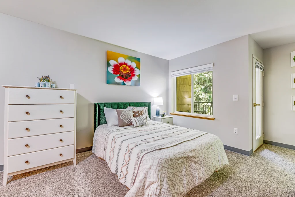 Normandy Park Bedroom